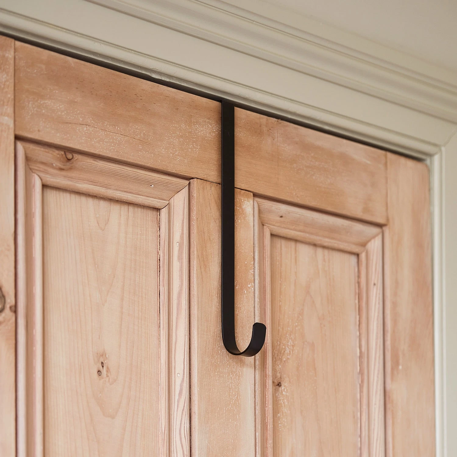 Crochet Pour Couronne En Métal Noir 1 Crochet Pour Couronne En Métal Noir