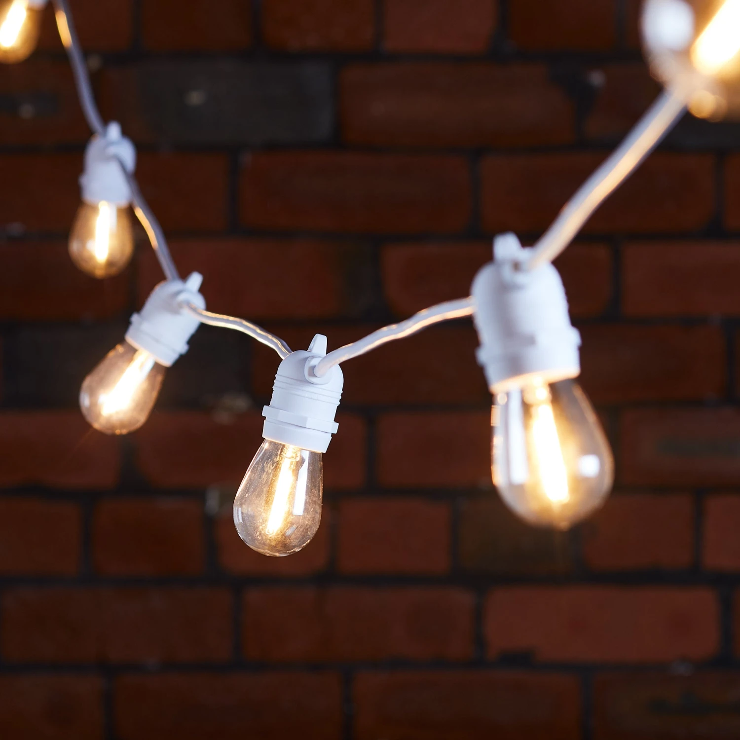 Guirlande Guinguette Ultimate Connect 50m 100 LED Blanc Chaud Câble Blanc 2 Guirlande Guinguette Ultimate Connect 50m 100 LED Blanc Chaud Câble Blanc – Image 2