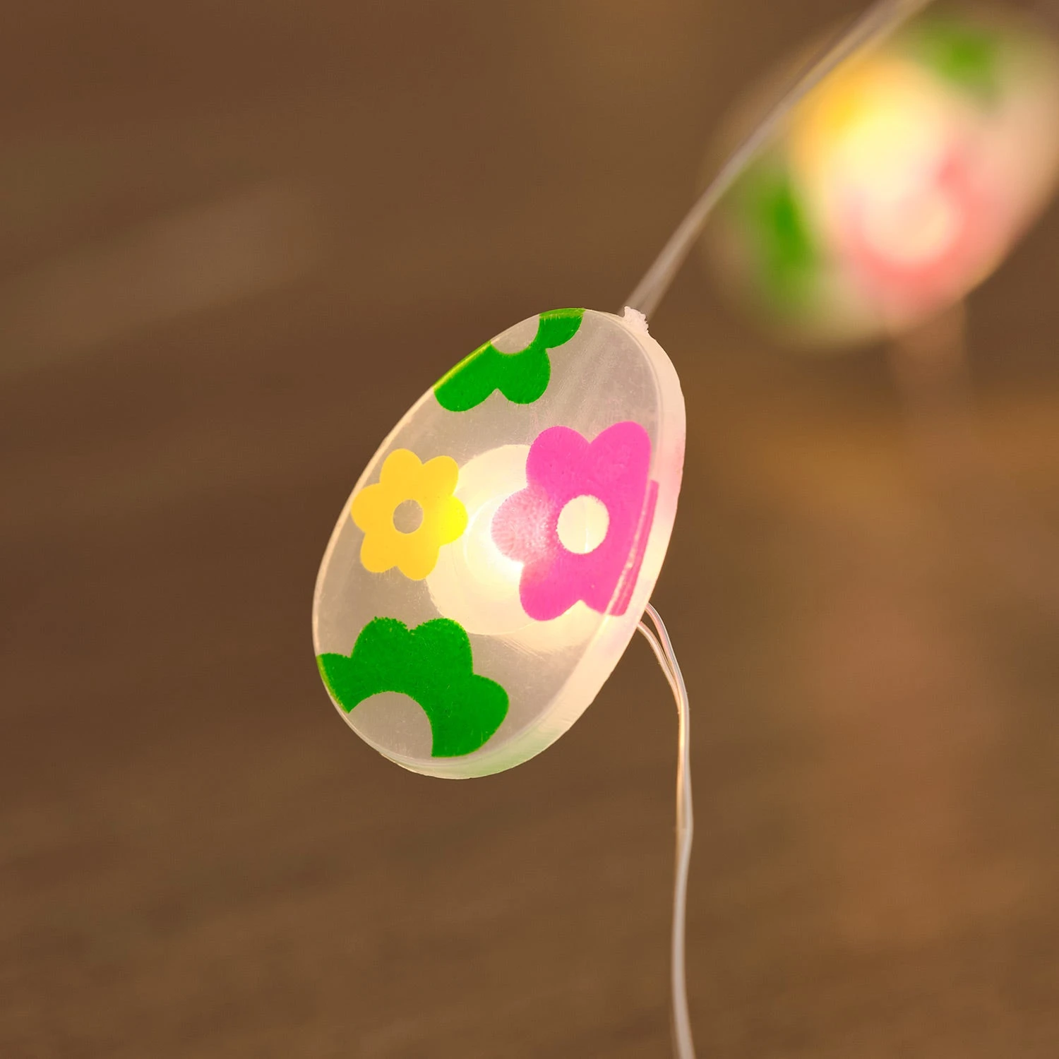 Lot De Cloche En Verre Avec Oreilles De Lapin Et Guirlande Lumineuse Œufs Et Poussins 5 Lot De Cloche En Verre Avec Oreilles De Lapin Et Guirlande Lumineuse Œufs Et Poussins – Image 5