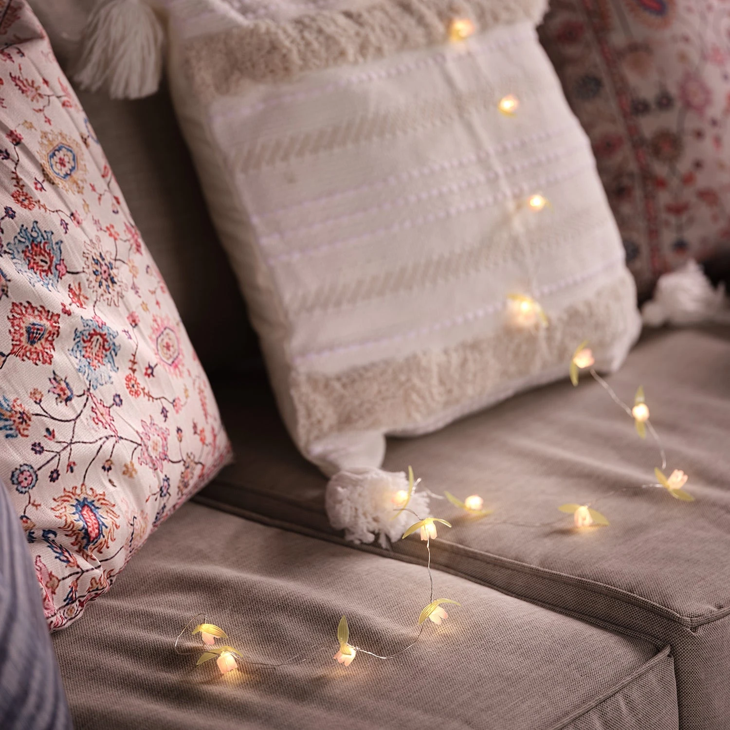 Guirlande Lumineuse Micro LED D'Extérieur à 20 Roses Miniatures 7 Guirlande Lumineuse Micro LED D'Extérieur à 20 Roses Miniatures – Image 7