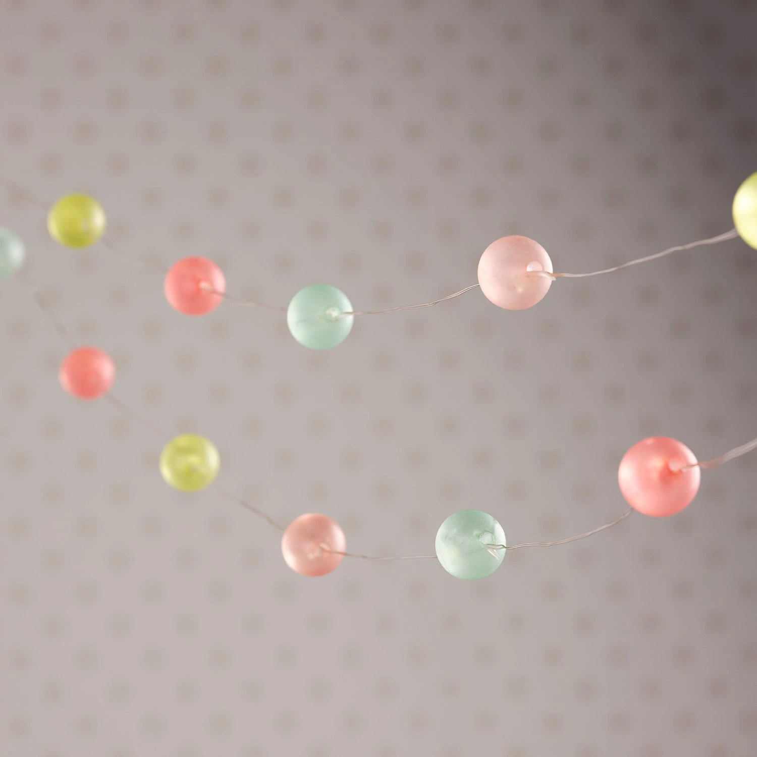 Guirlande Lumineuse Micro LED à 20 Boules Pastel 3 Guirlande Lumineuse Micro LED à 20 Boules Pastel – Image 3