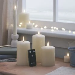 Lot De 3 Bougies Piliers Flamme Réaliste à LED TruGlow® -Éclairage Domestique CA18013 1 lot de 3 bougies piliers flamme realiste a led truglow