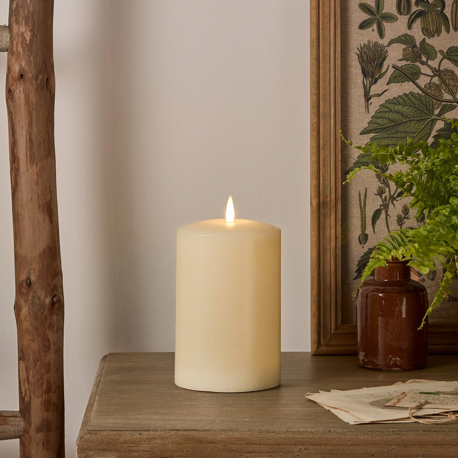 Petite Bougie Cierge à LED TruGlow® De 15cm 4 Petite Bougie Cierge à LED TruGlow® De 15cm – Image 4