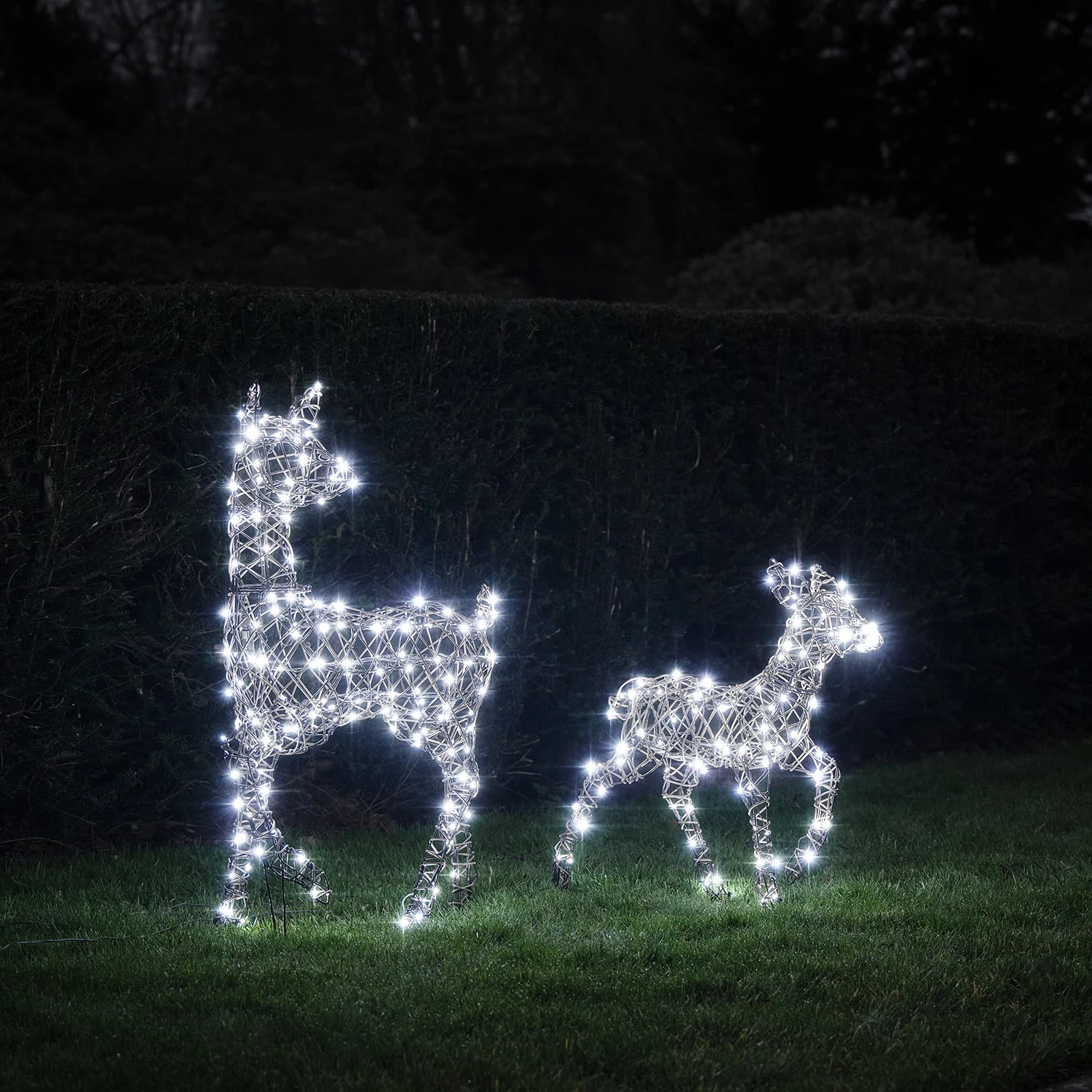 Biche Et Faon Lumineux En Rotin Studley à LED Bicolore 9 Biche Et Faon Lumineux En Rotin Studley à LED Bicolore – Image 9