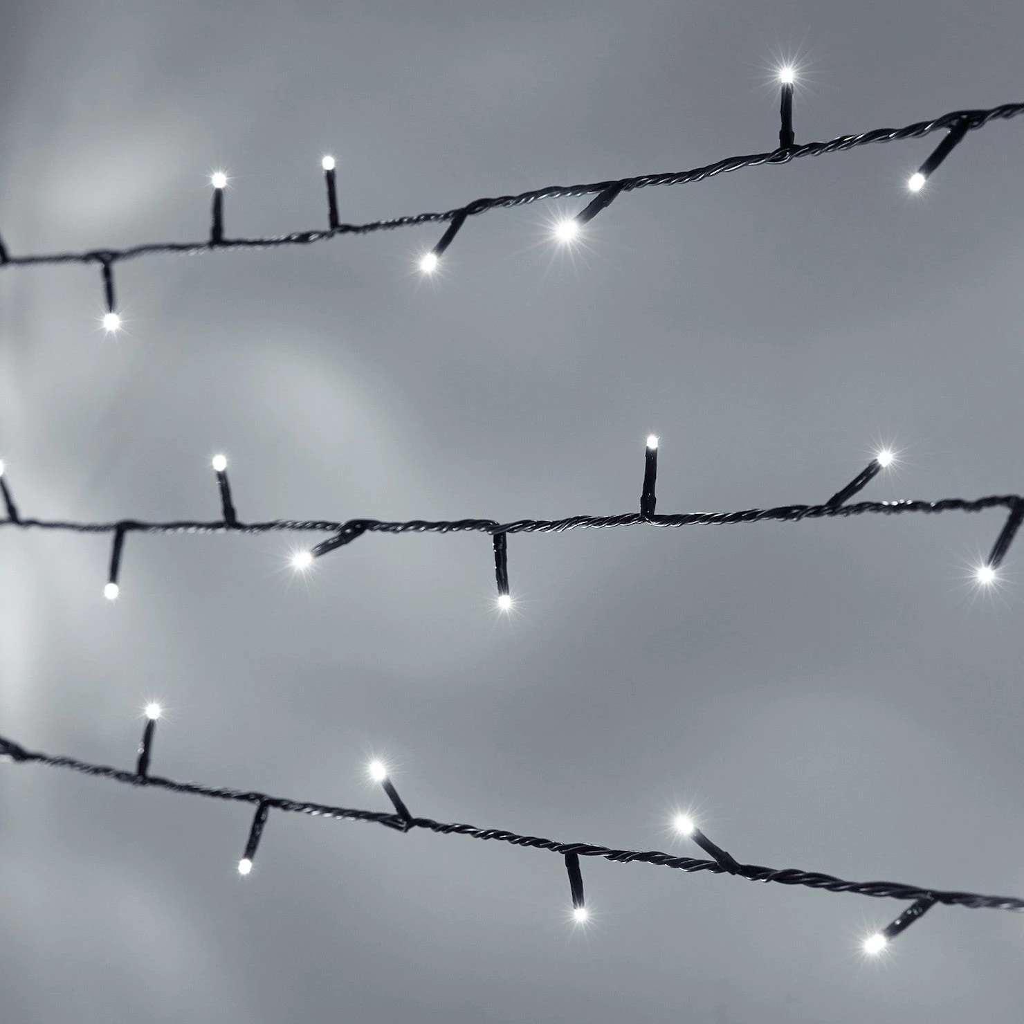 Guirlande Lumineuse Essential Connect 10m 100 LED Blanche Câble Vert Raccordable 2 Guirlande Lumineuse Essential Connect 10m 100 LED Blanche Câble Vert Raccordable – Image 2