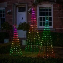 Lot De 3 Sapins De Noël Cônes Lumineux D’Extérieur Avec Fonction Changement De Couleur 31 Lot De 3 Sapins De Noël Cônes Lumineux D’Extérieur Avec Fonction Changement De Couleur -Éclairage Domestique EU L4F2402038 lot de 3 sapins de noel cones lumineux d exterieur avec fonction changement de couleur 10