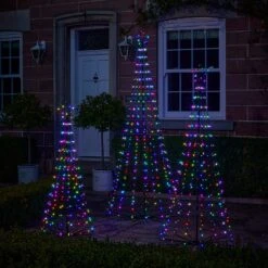 Lot De 3 Sapins De Noël Cônes Lumineux D’Extérieur Avec Fonction Changement De Couleur 38 Lot De 3 Sapins De Noël Cônes Lumineux D’Extérieur Avec Fonction Changement De Couleur -Éclairage Domestique EU L4F2402038 lot de 3 sapins de noel cones lumineux d exterieur avec fonction changement de couleur 18