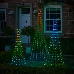 Lot De 3 Sapins De Noël Cônes Lumineux D’Extérieur Avec Fonction Changement De Couleur 30 Lot De 3 Sapins De Noël Cônes Lumineux D’Extérieur Avec Fonction Changement De Couleur -Éclairage Domestique EU L4F2402038 lot de 3 sapins de noel cones lumineux d exterieur avec fonction changement de couleur 9