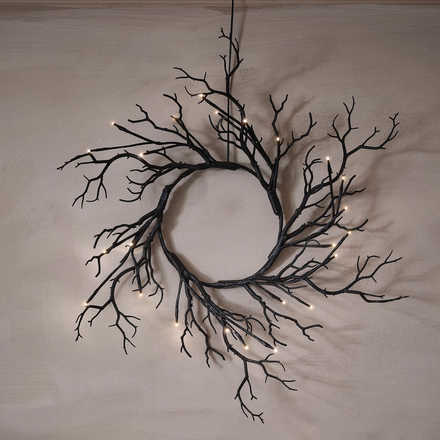 Couronne De Branches Mortes Pré-éclairée De 40 Cm Pour Halloween 4 Couronne De Branches Mortes Pré-éclairée De 40 Cm Pour Halloween – Image 4