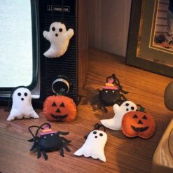 Lot De 8 Décorations D'Halloween En Feutre à Suspendre