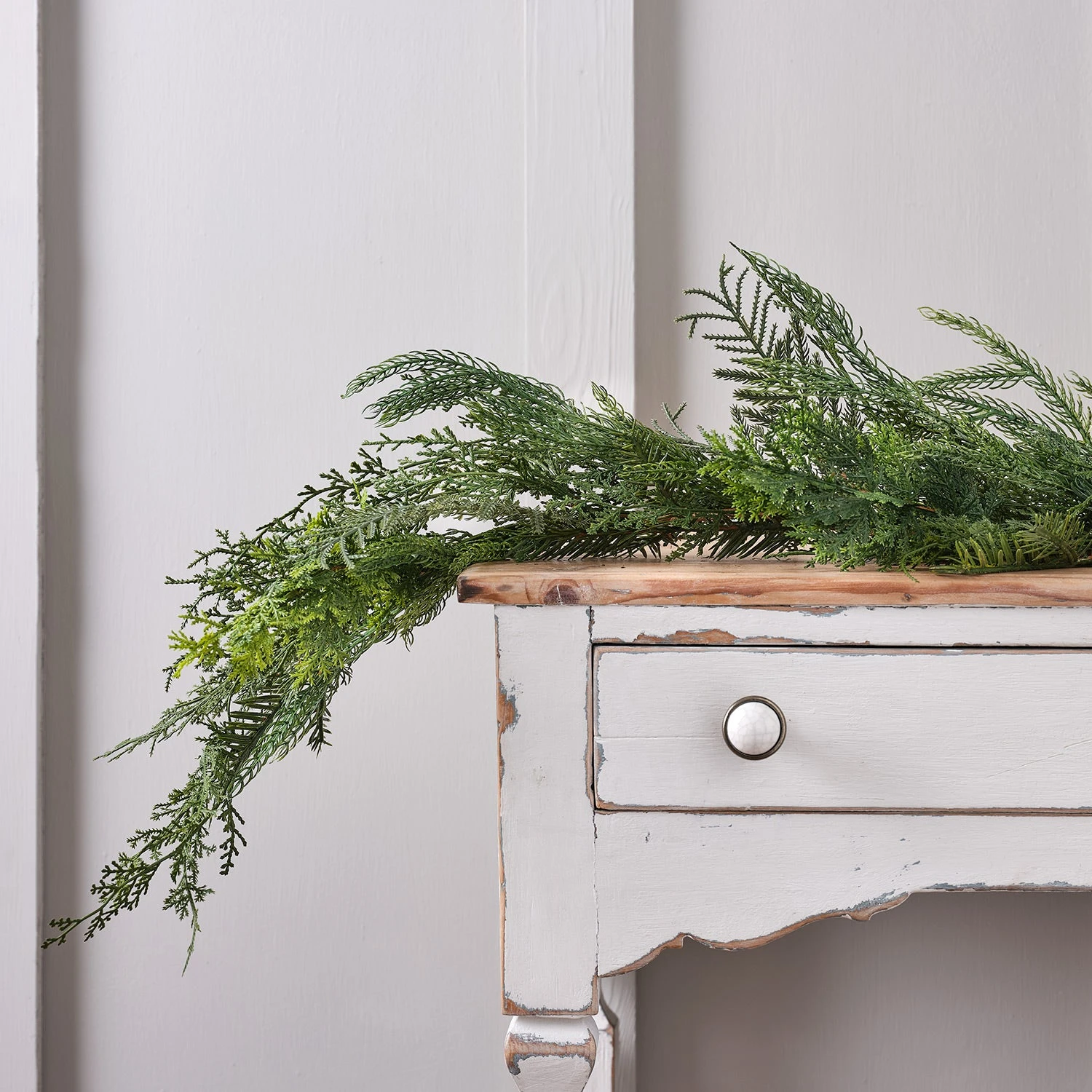 Guirlande De Noël De 1,8 M Au Feuillage Luxuriant 1 Guirlande De Noël De 1,8 M Au Feuillage Luxuriant