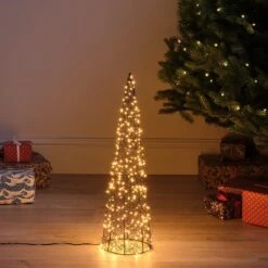 Duo De Cônes Lumineux En Fil Métallique De 80 Cm Et 60 Cm 10 Duo De Cônes Lumineux En Fil Métallique De 80 Cm Et 60 Cm -Éclairage Domestique L4F25012 cone lumineux de 60 cm en fil metallique 3 1