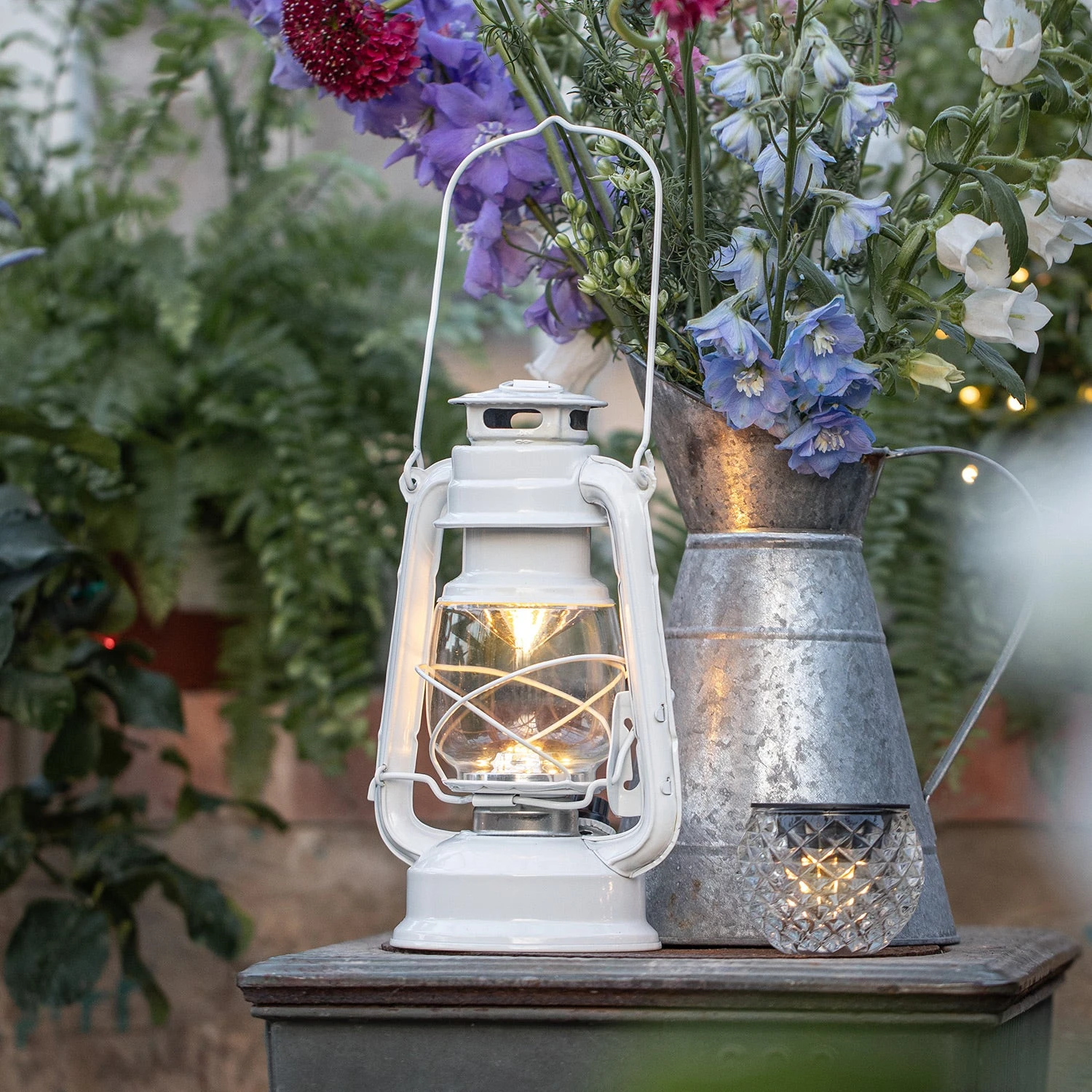 Lanterne Tempête Blanche à Piles 1 Lanterne Tempête Blanche à Piles