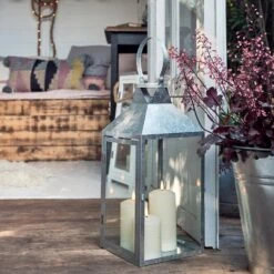 Grande Lanterne D'Extérieur Hayle En Métal, Avec Bougie TruGlow® 12 Grande Lanterne D'Extérieur Hayle En Métal, Avec Bougie TruGlow® -Éclairage Domestique LA20026 grande lanterne dexterieur hayle en metal avec bougie truglow 2