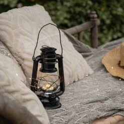 Lanterne Tempête Noire à Piles -Éclairage Domestique LA24013 lanterne tempete noire a piles 3