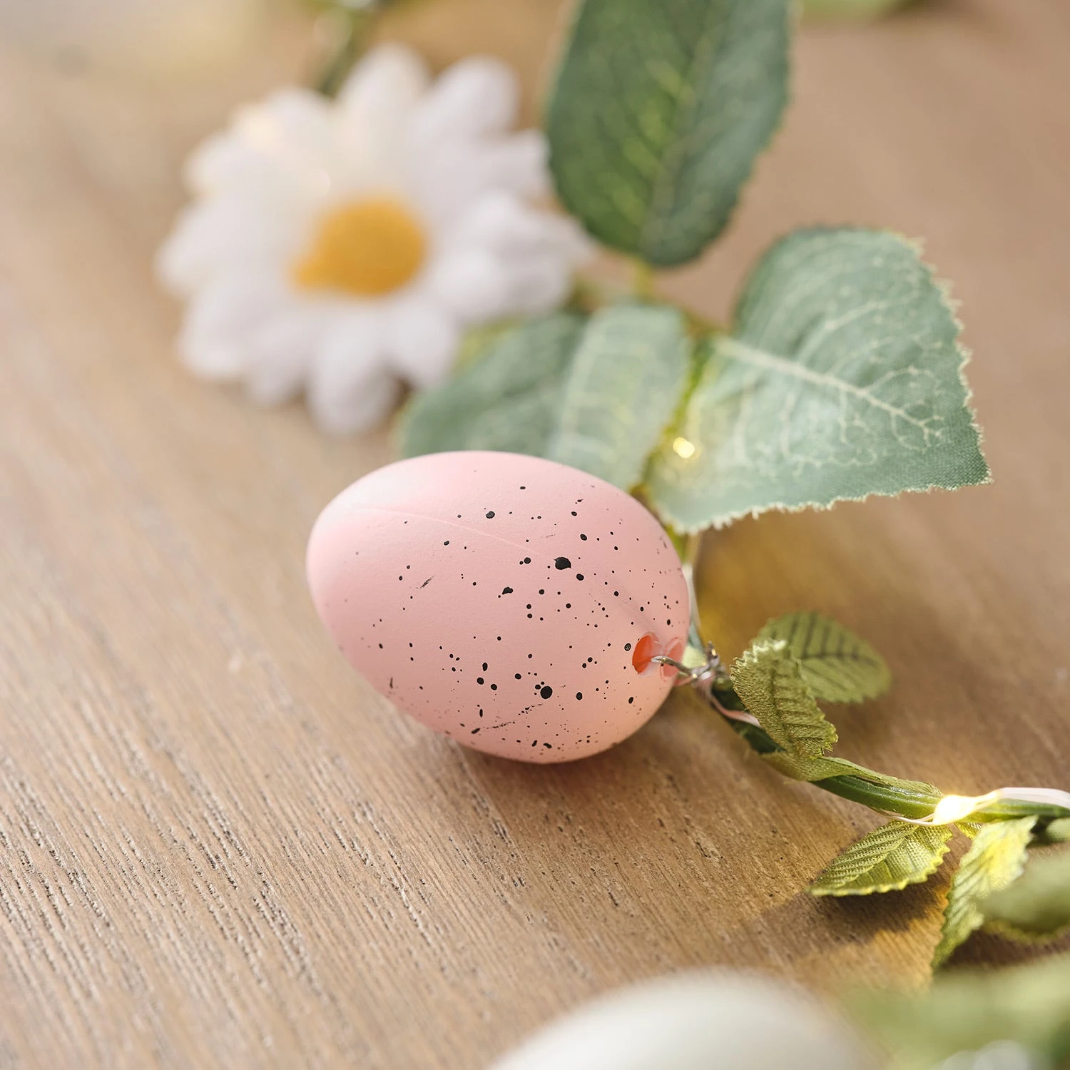 Guirlande Lumineuse Printanière De 1,5 M Avec Œufs De Pâques Et Pâquerettes 6 Guirlande Lumineuse Printanière De 1,5 M Avec Œufs De Pâques Et Pâquerettes – Image 6