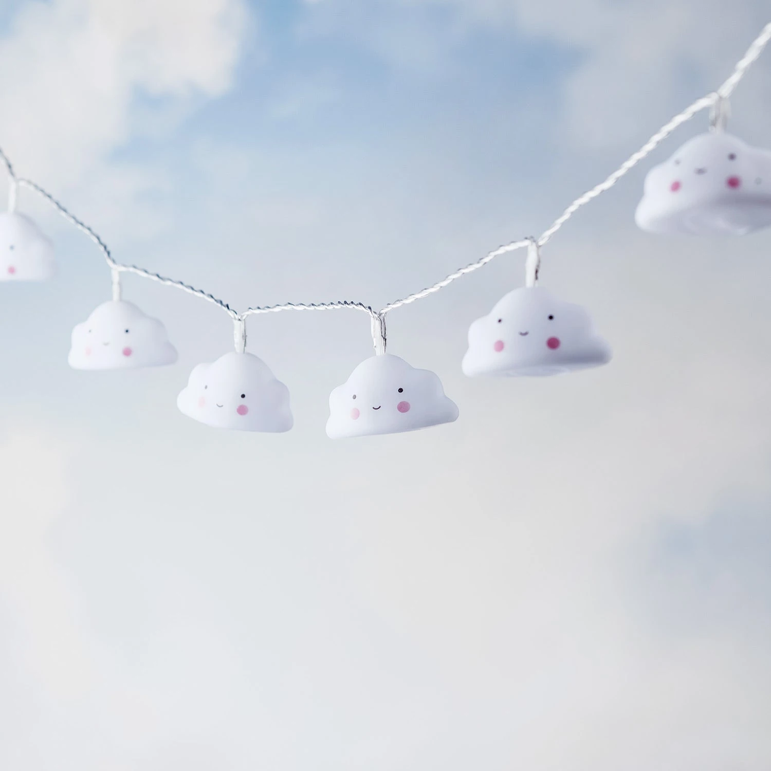 Guirlande Lumineuse Enfant 10 Nuages 2 Guirlande Lumineuse Enfant 10 Nuages – Image 2