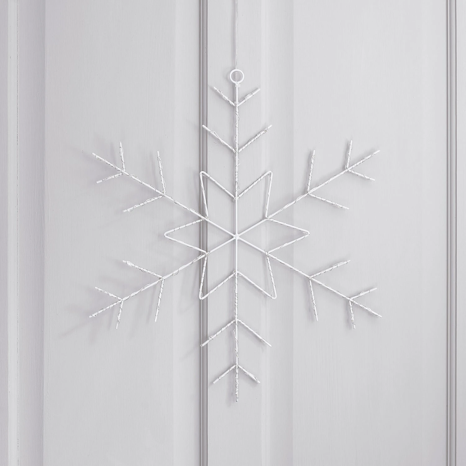 Déco De Fenêtre De Noël Flocon De Neige Lumineux Osby à Suspendre 6 Déco De Fenêtre De Noël Flocon De Neige Lumineux Osby à Suspendre – Image 6