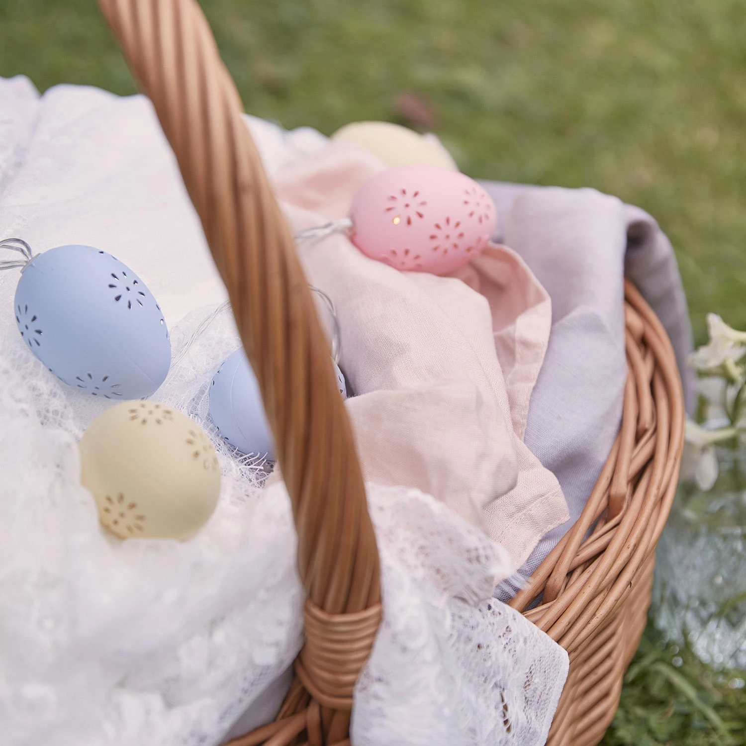 Guirlande Lumineuse à 10 Œufs De Pâques 5 Guirlande Lumineuse à 10 Œufs De Pâques – Image 5