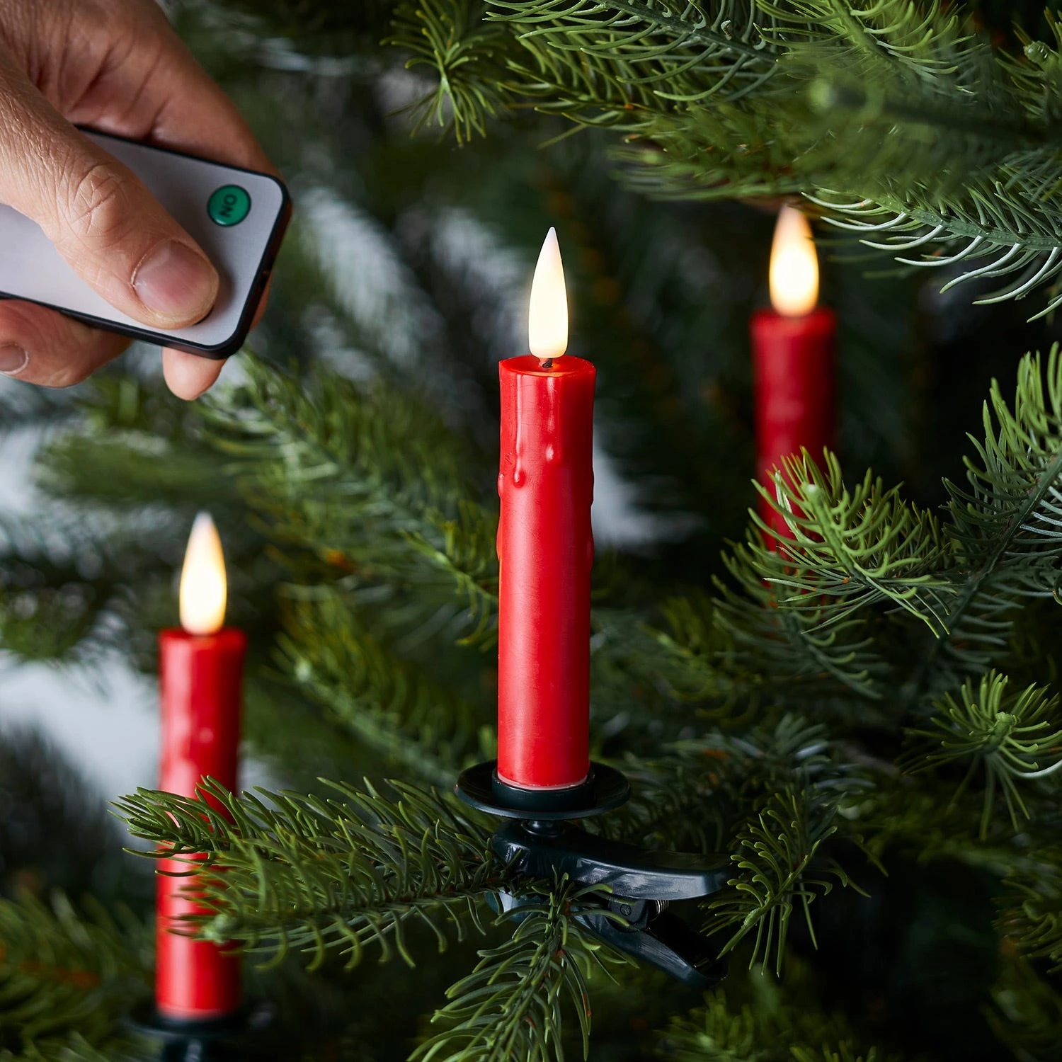 10 Bougies Rouges TruGlow® Pour Arbre De Noël 2 10 Bougies Rouges TruGlow® Pour Arbre De Noël – Image 2