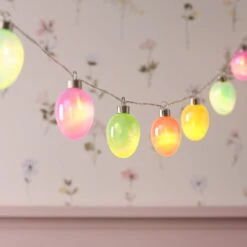 Guirlande Lumineuse à 10 Œufs De Pâques En Verre