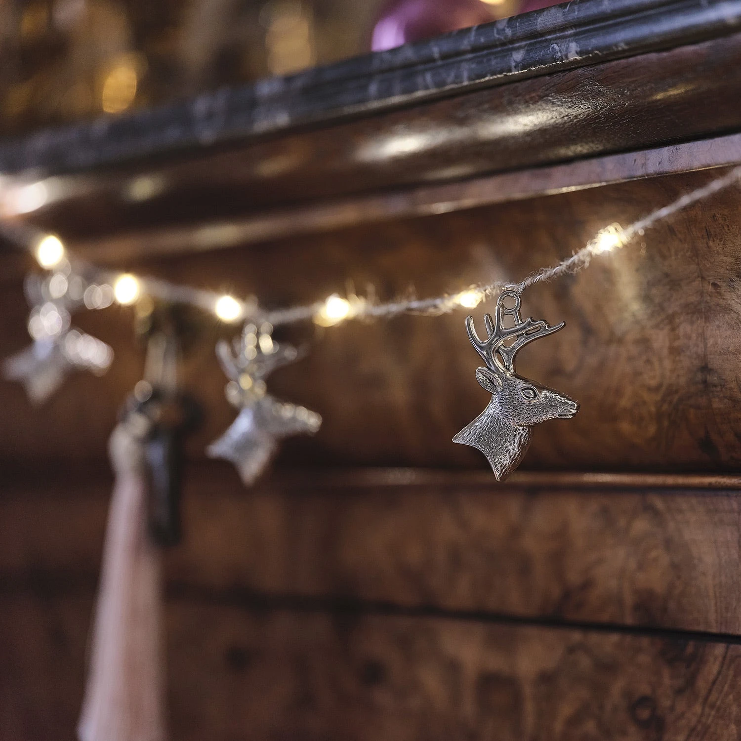 Guirlande Lumineuse Micro-LED Têtes De Cerf Argentées 1 Guirlande Lumineuse Micro-LED Têtes De Cerf Argentées