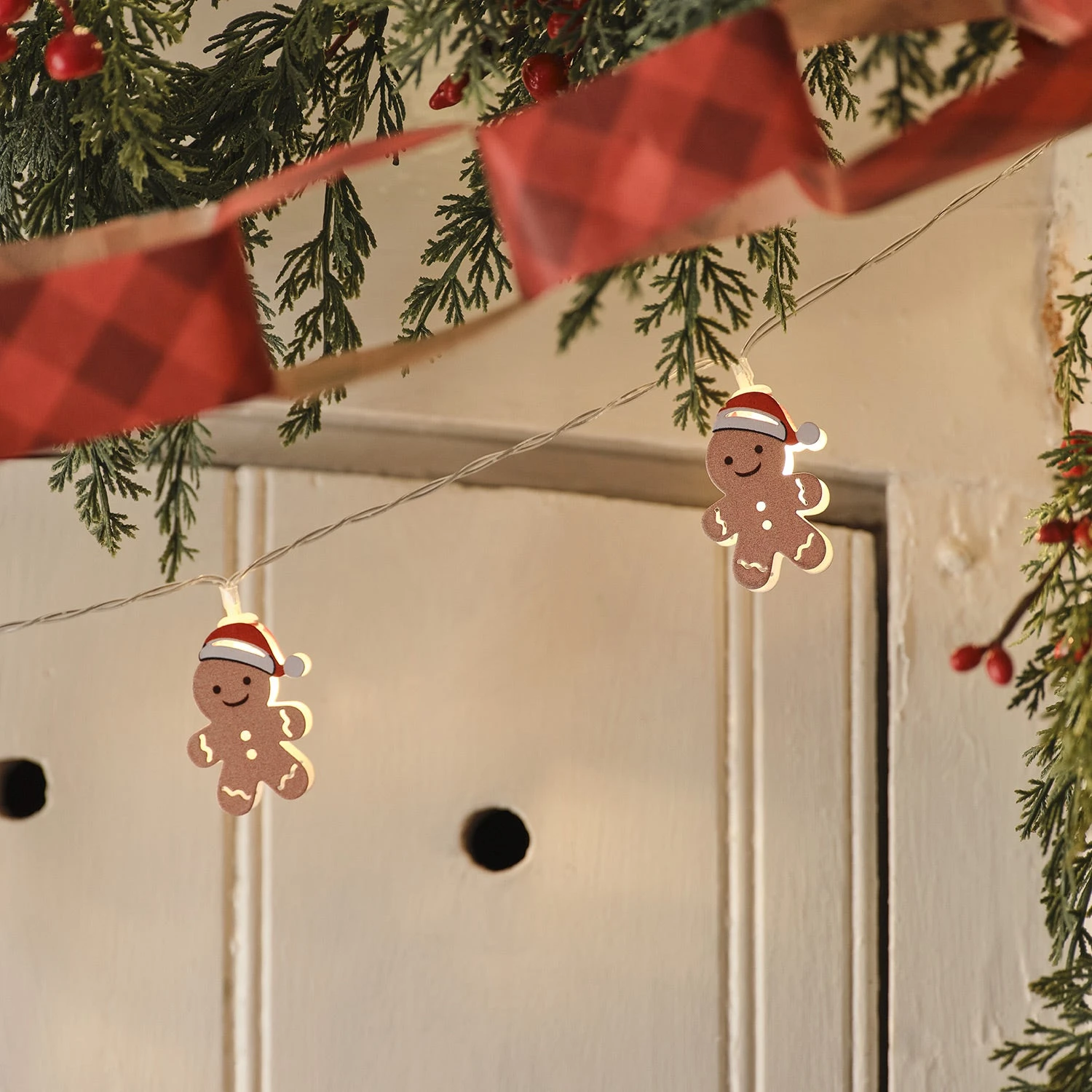 Guirlande Lumineuse 10 LED Bonhommes Pain D’Épices 1 Guirlande Lumineuse 10 LED Bonhommes Pain D’Épices