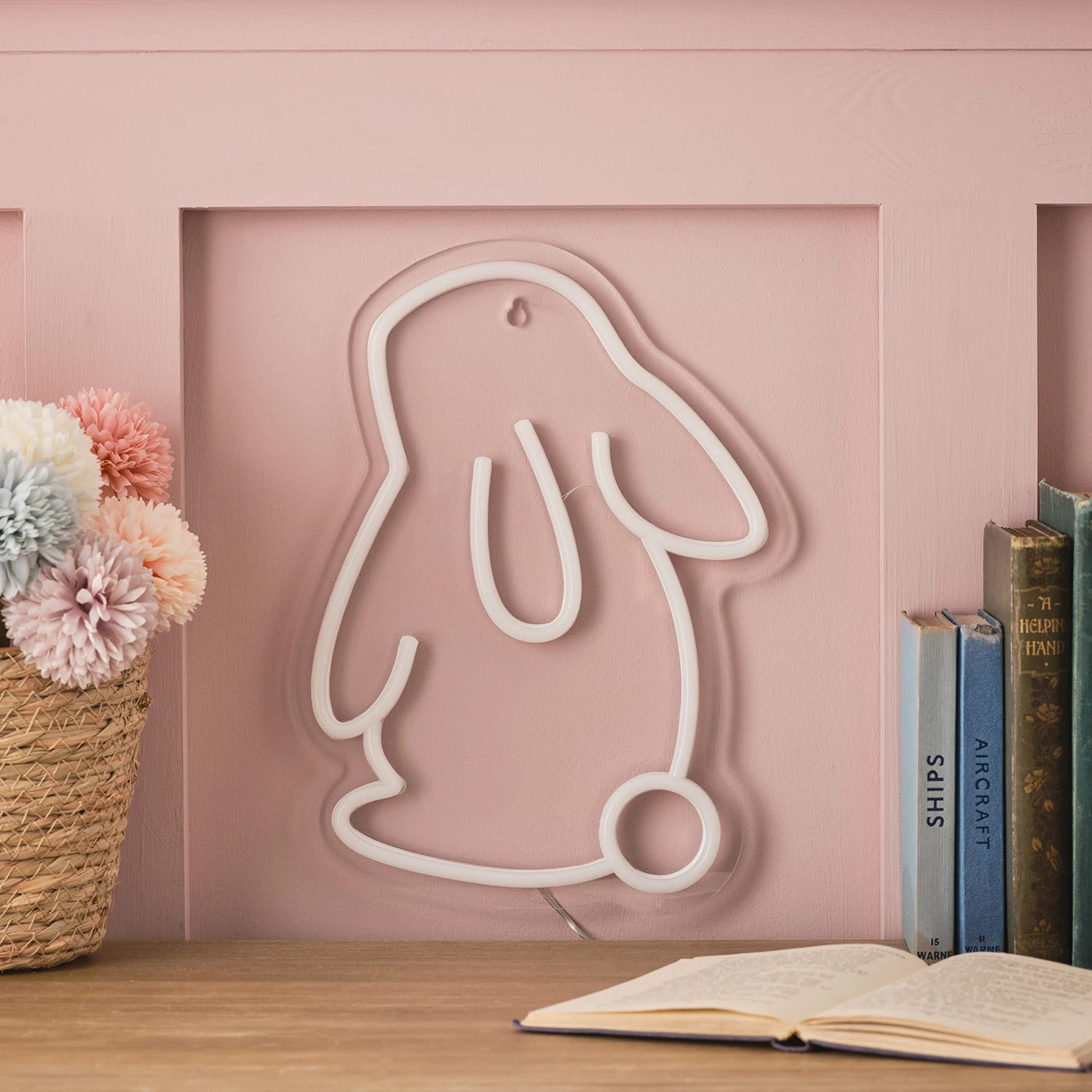 Lampe Néon Murale En Forme De Lapin 5 Lampe Néon Murale En Forme De Lapin – Image 5