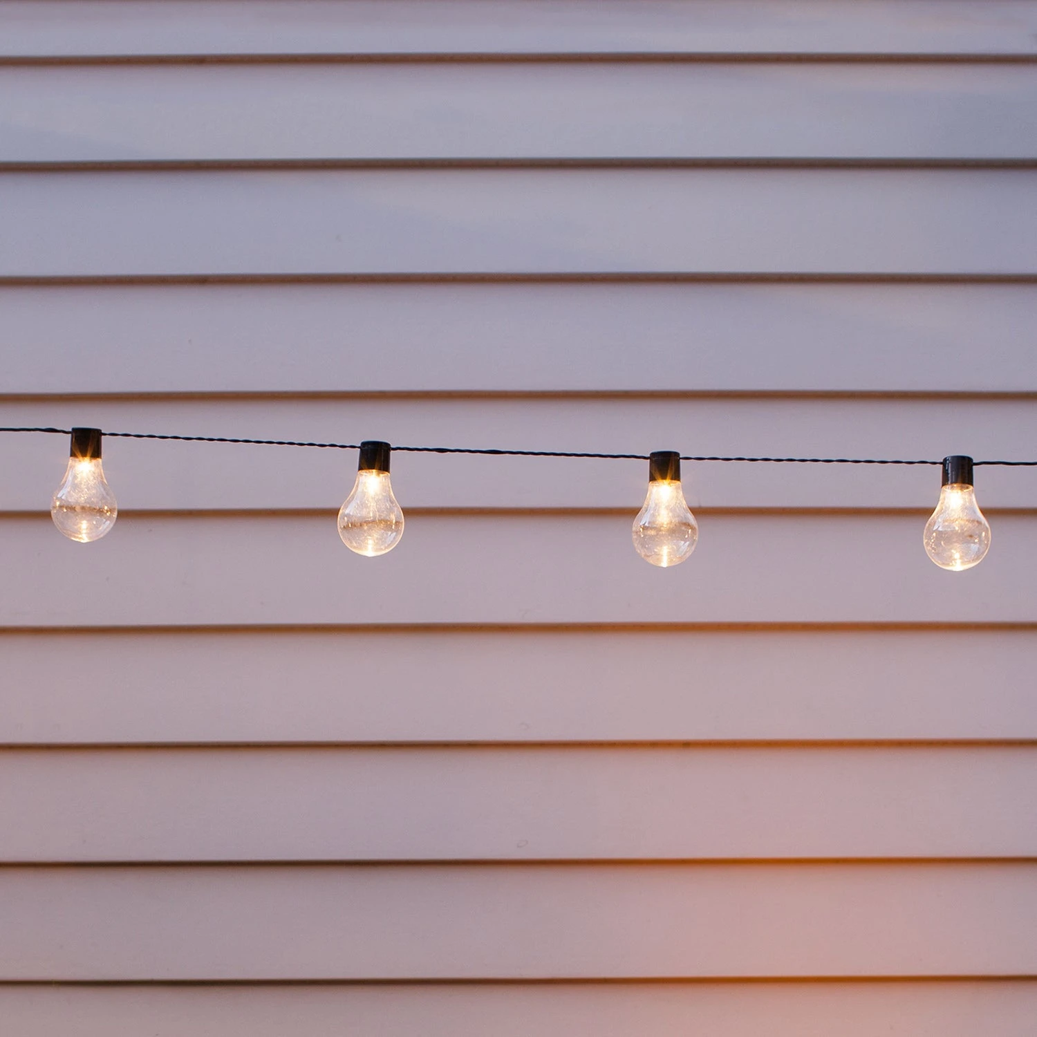 Guirlande Guinguette Solaire Carnaval 20 Ampoules 3 Guirlande Guinguette Solaire Carnaval 20 Ampoules – Image 3