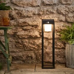 Grande Lanterne Solaire Milan, Noire Classique De 50 Cm -Éclairage Domestique SL24005 Grande Lanterne Solaire Noire Classique de 50 cm Rechargeable par USB 1