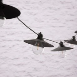 Guirlande Guinguette Solaire à 6 Ampoules Avec Abat-Jour Au Style Industriel 9 Guirlande Guinguette Solaire à 6 Ampoules Avec Abat-Jour Au Style Industriel -Éclairage Domestique SL25010 guirlande guinguette solaire a ampoules avec abat jour au style industriel 5