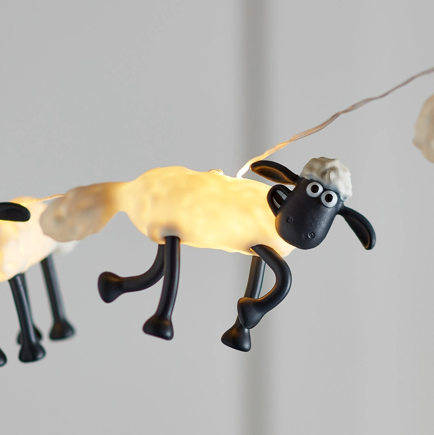 Guirlande Lumineuse à 8 LED Shaun Le Mouton™ 6 Guirlande Lumineuse à 8 LED Shaun Le Mouton™ – Image 6