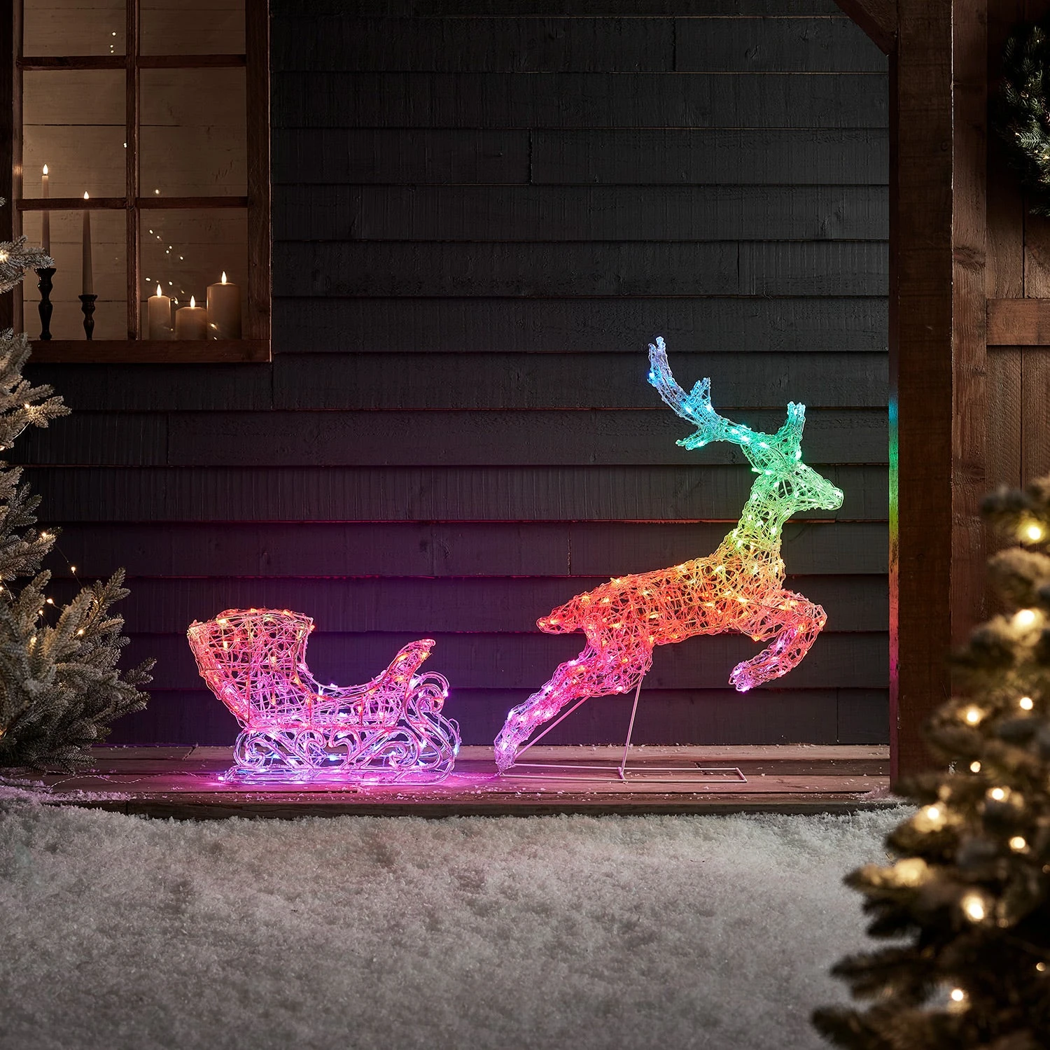 Renne Lumineux Connecté à 250 LED Twinkly Avec Traîneau 1 Renne Lumineux Connecté à 250 LED Twinkly Avec Traîneau