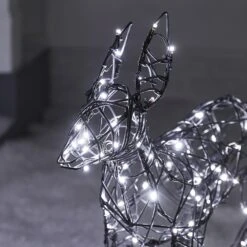 Duo De Rennes De Noël Harlow En Rotin Biche Et Faon 300 LED Bicolore -Éclairage Domestique XX2103 9 duo de rennes de noel harlow en rotin biche et faon 300 led bicolore