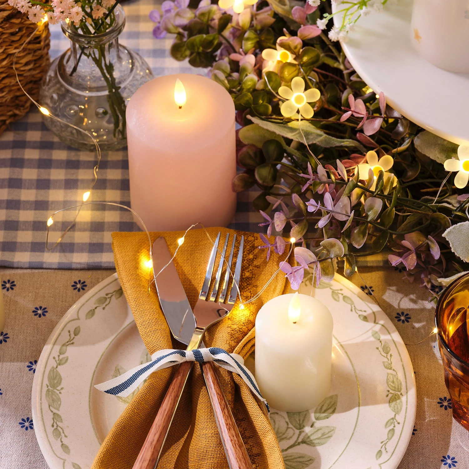 Lot De 4 Bougies Votives Rechargeables TruGlow® Avec Télécommande 5 Lot De 4 Bougies Votives Rechargeables TruGlow® Avec Télécommande – Image 5